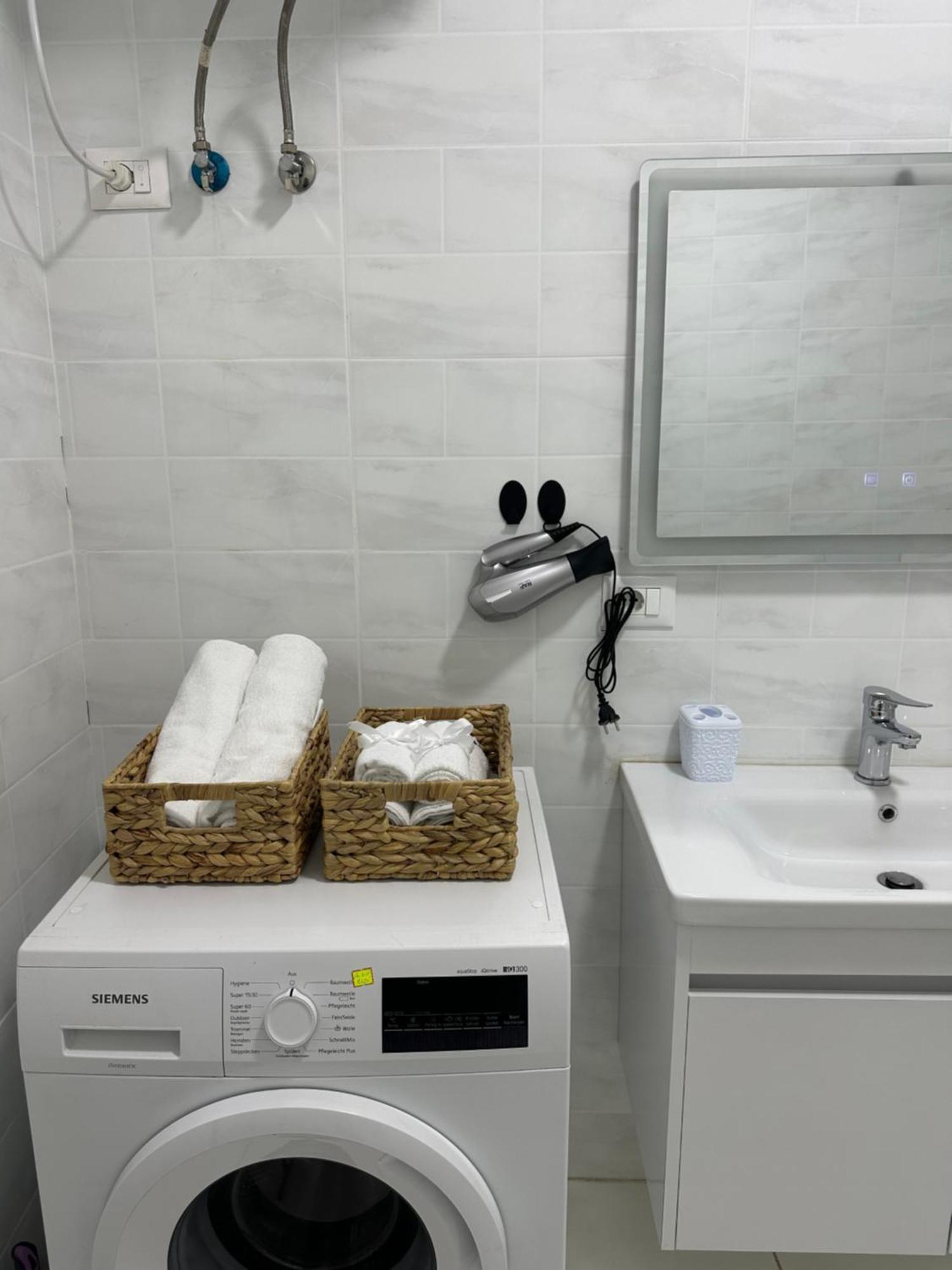 R&e Apartamento *
